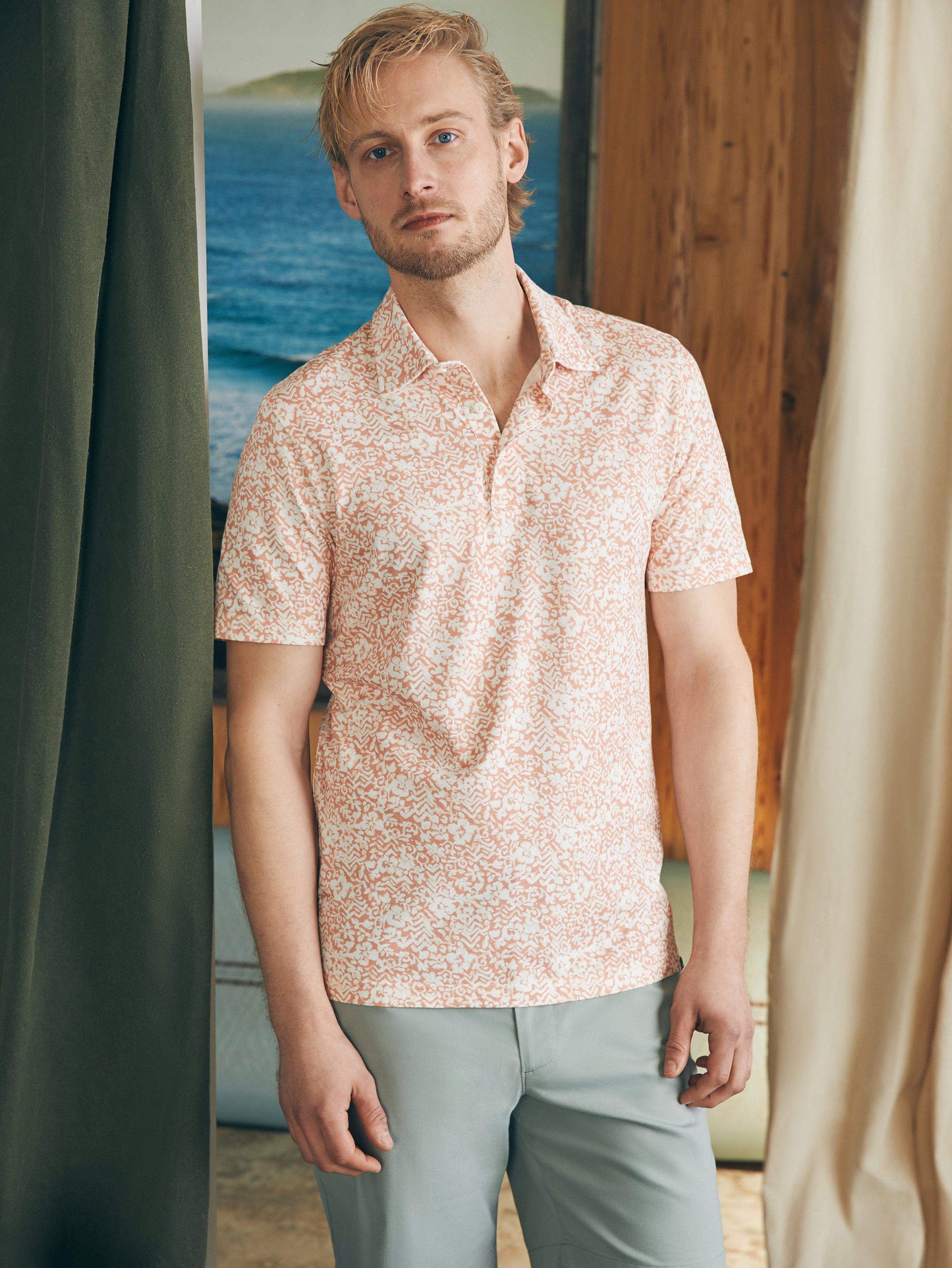 Short-Sleeve Movement™ Pique Polo - Hilo Rose Floral Print