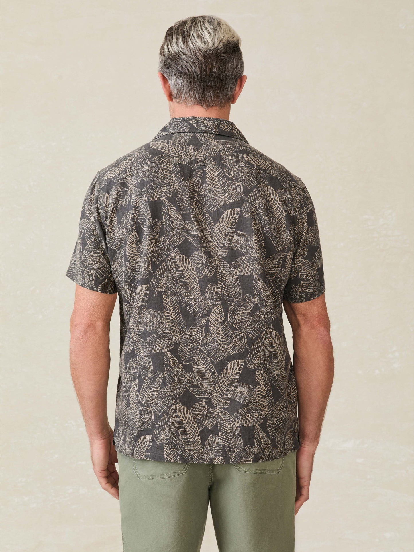 Short-Sleeve Breeze Camp Shirt - Graphite Rainforest