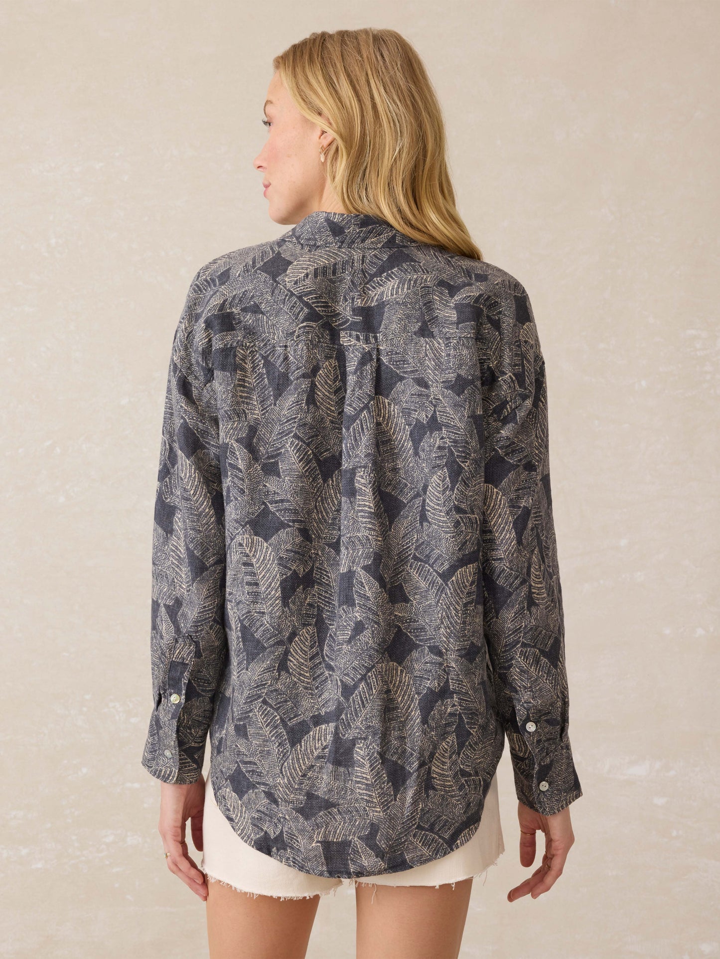 Palma Linen Relaxed Shirt - Charcoal Banana Leaf