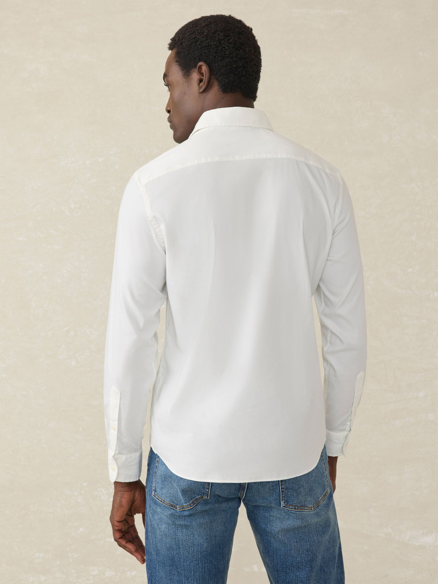 Movement™ Shirt - Cloud White