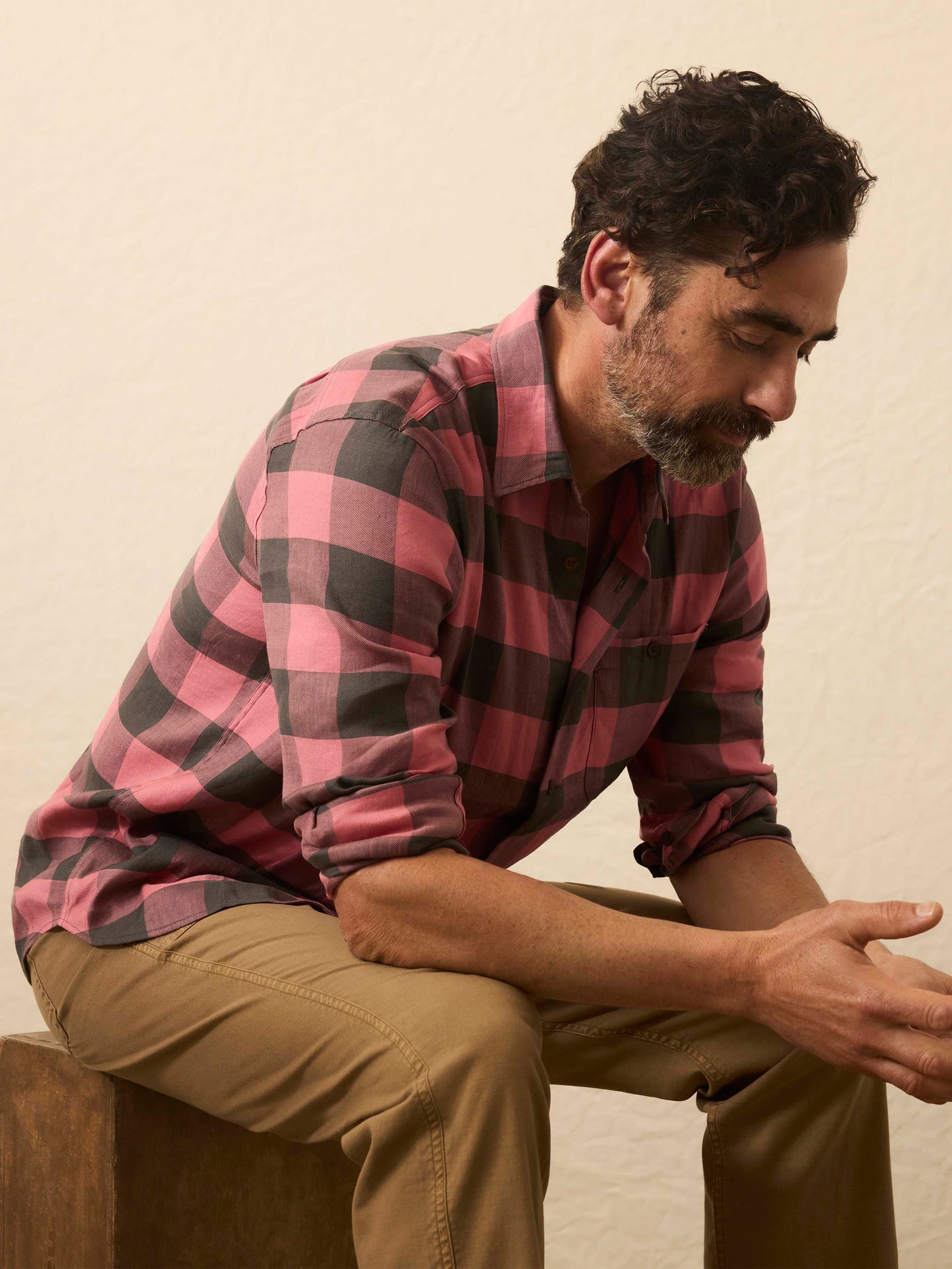 Long-Sleeve Breeze Shirt - Charcoal Red Buffalo