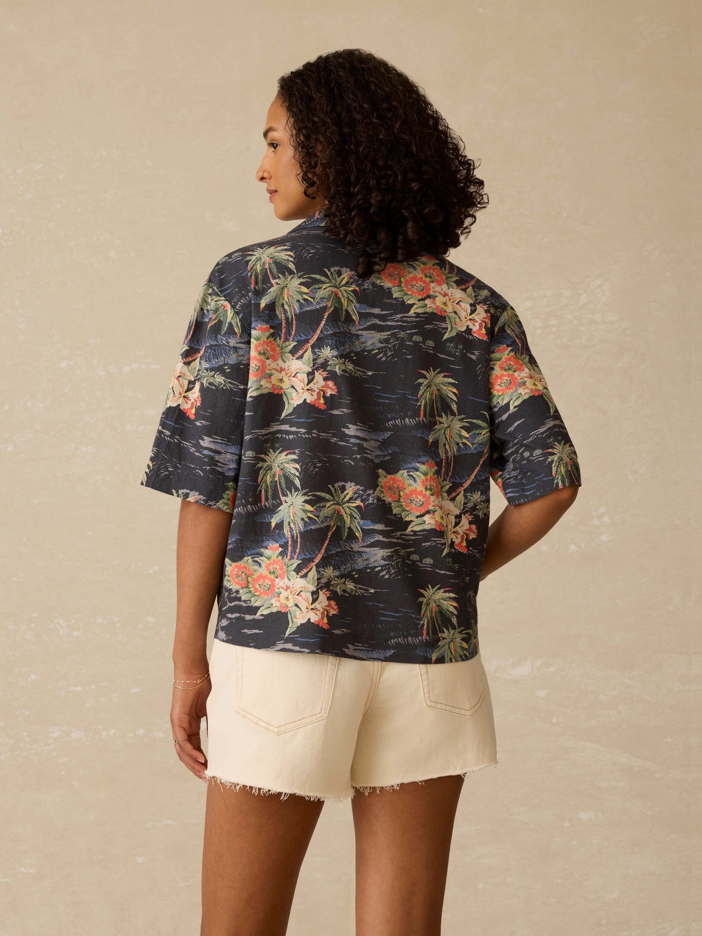 Kanoa Camp Shirt - Pearl City Tropical