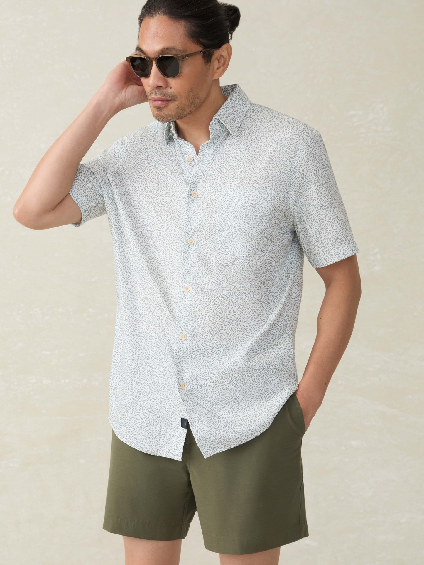 Short-Sleeve Movement™ Monterey Shirt - Sage Grove Foliage