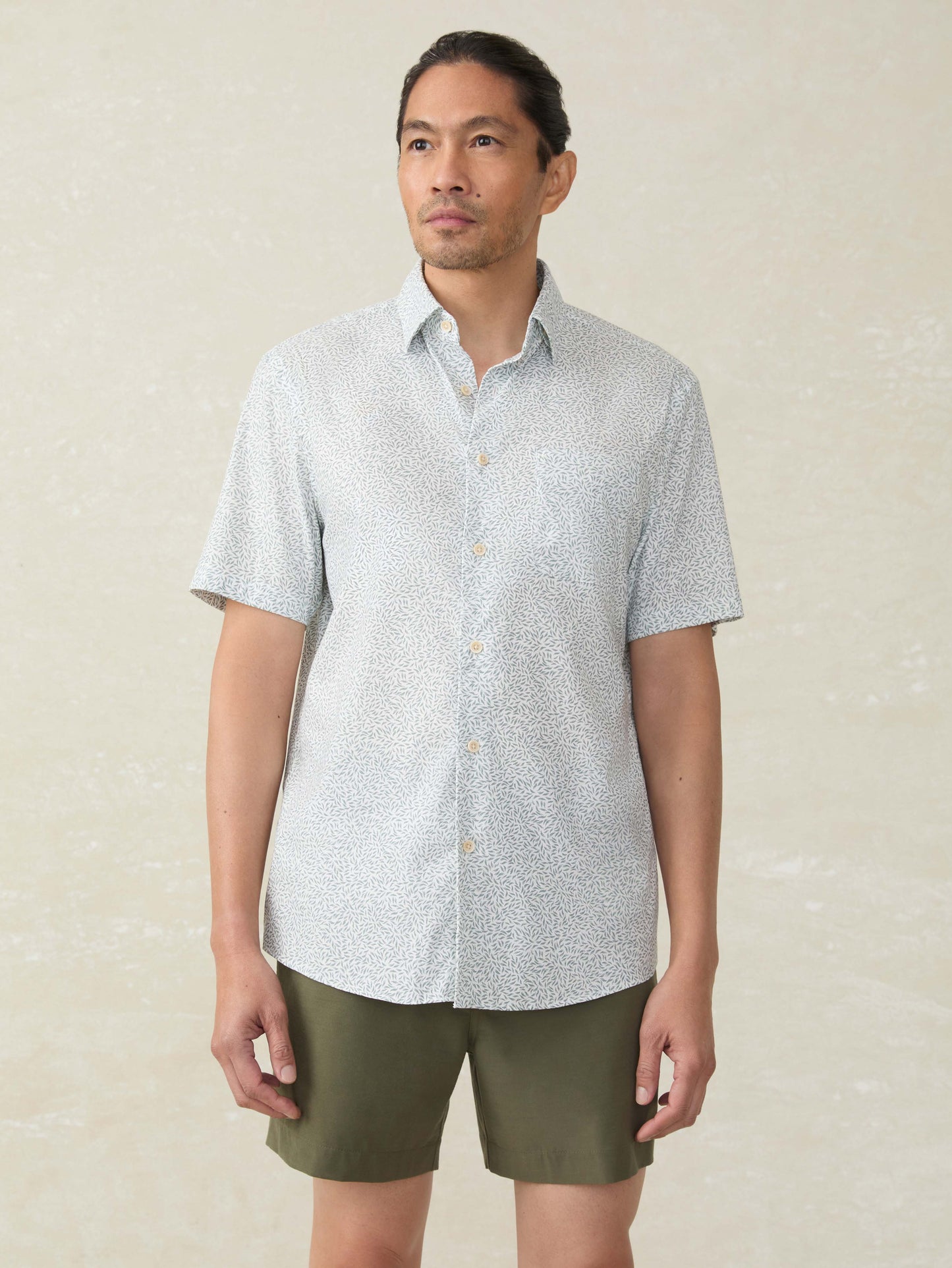 Short-Sleeve Movement™ Monterey Shirt - Sage Grove Foliage
