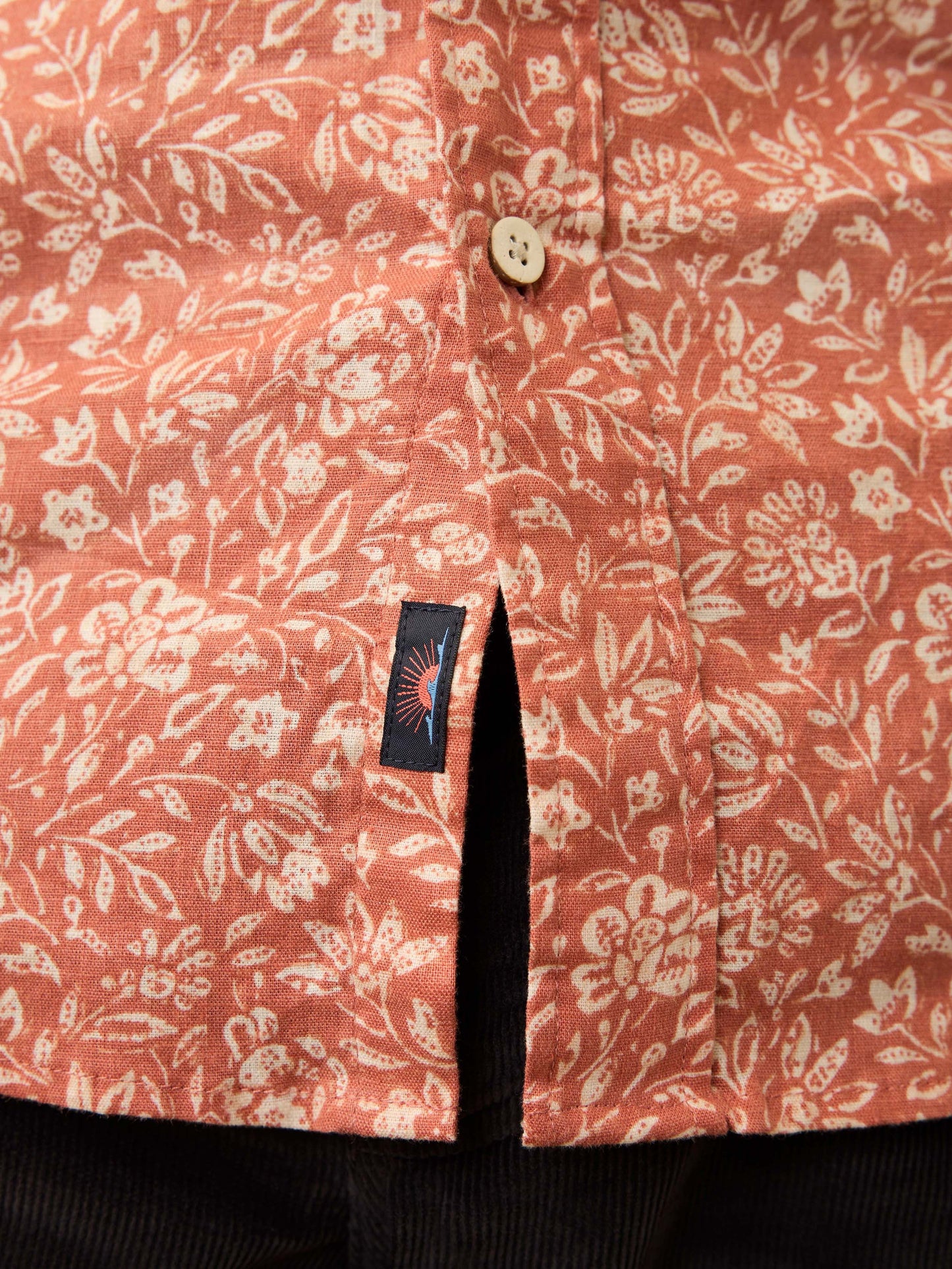 Short-Sleeve Breeze Shirt - Coral Beach Floral