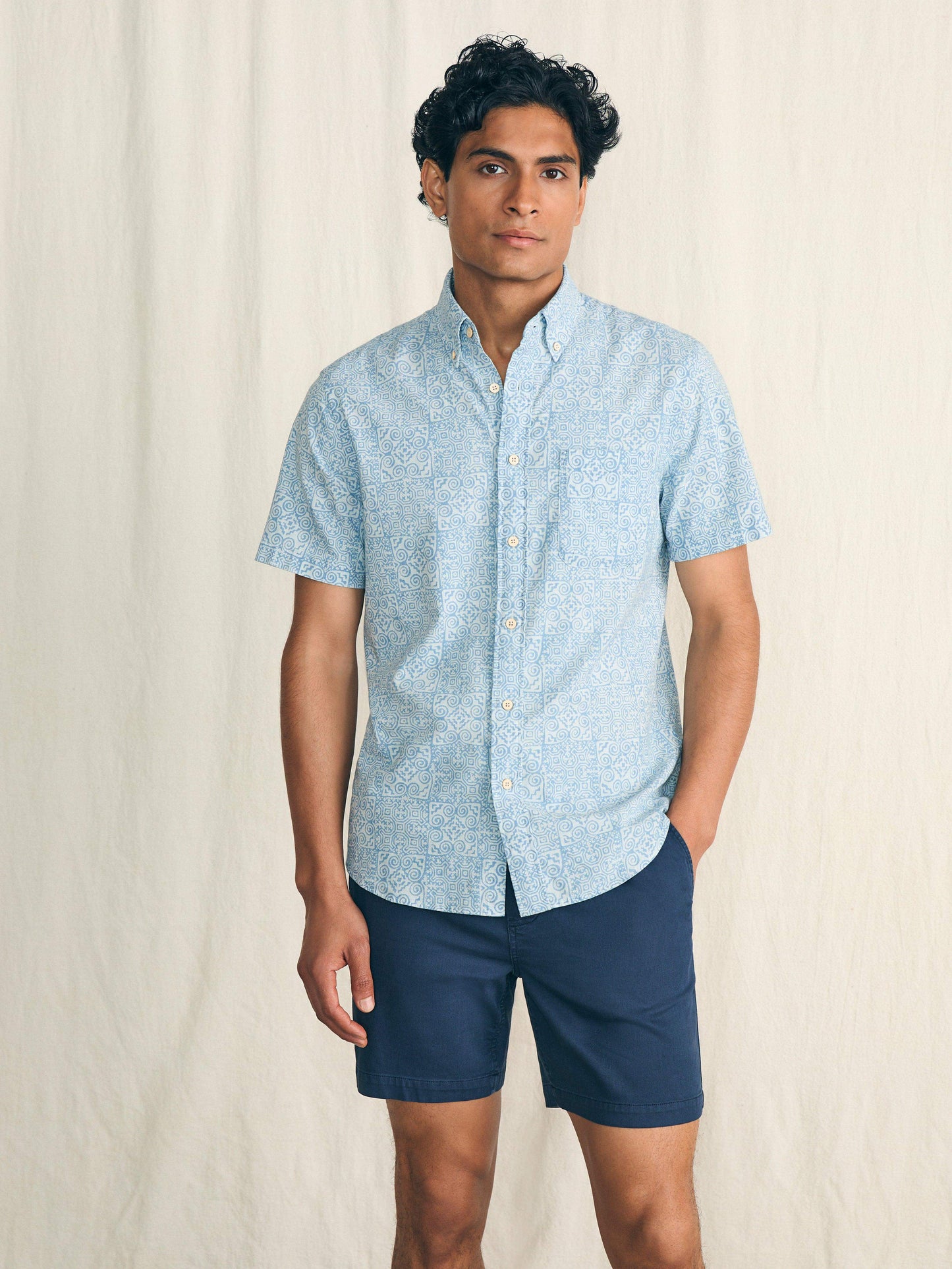 Short-Sleeve Stretch Playa Shirt (Tall) - South Pacific Geo