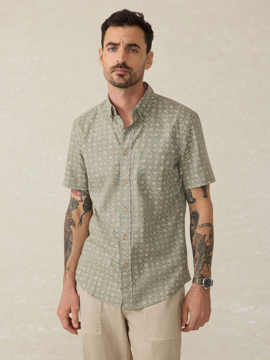 Short-Sleeve Breeze Shirt - Sundried Sage Emblem