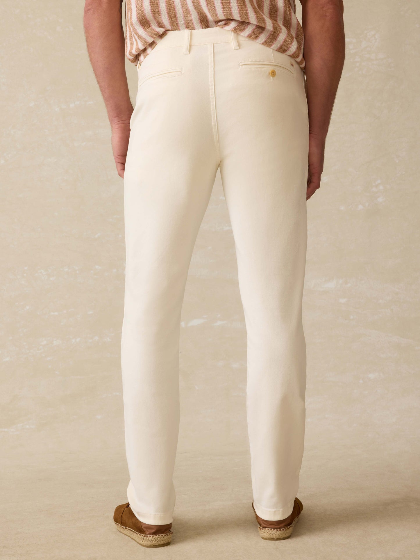 Coastline Stretch Chino - Cabo Blanco