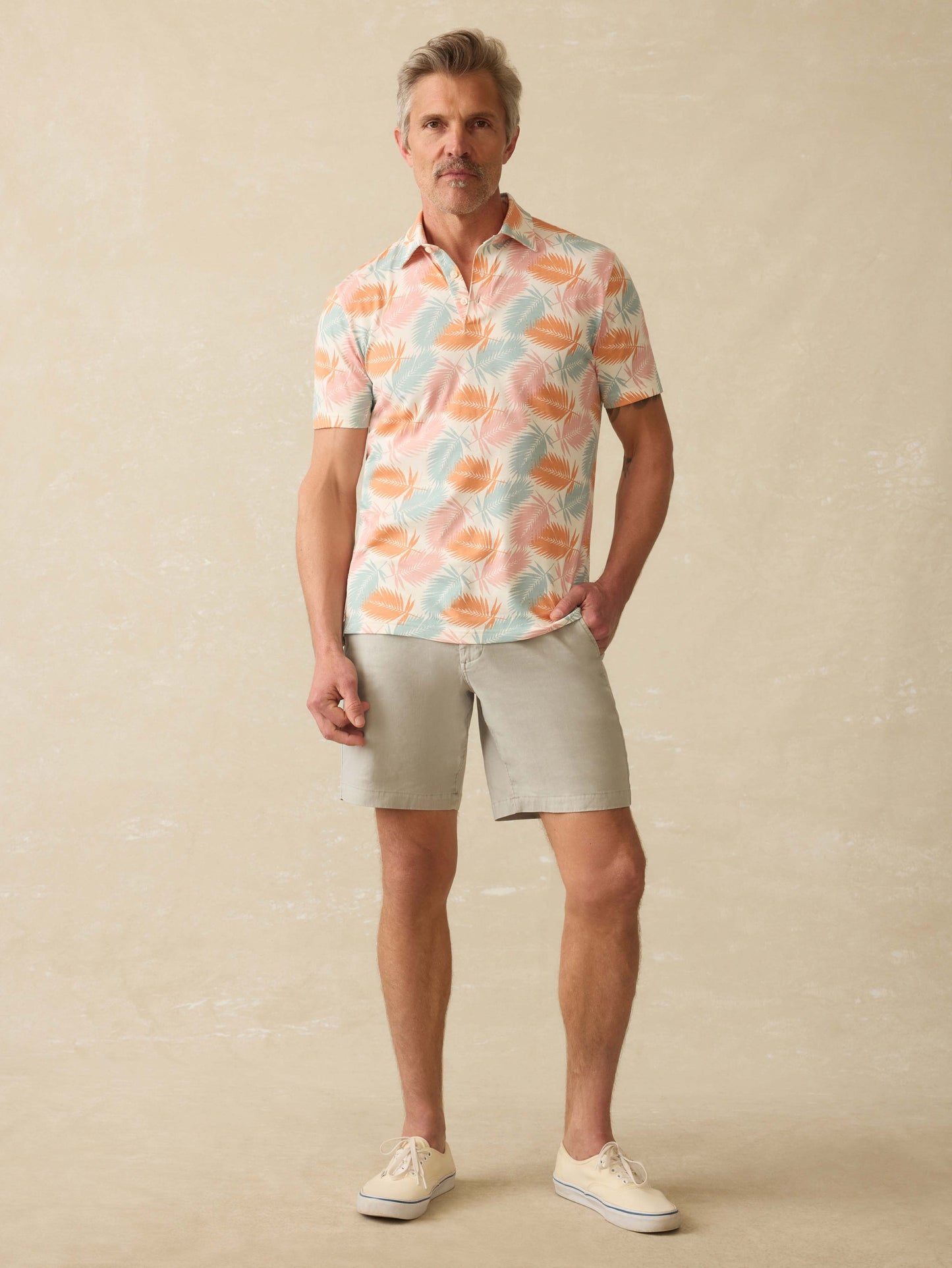 Short-Sleeve Movement™ Pique Polo - Ivory Paradise Palm