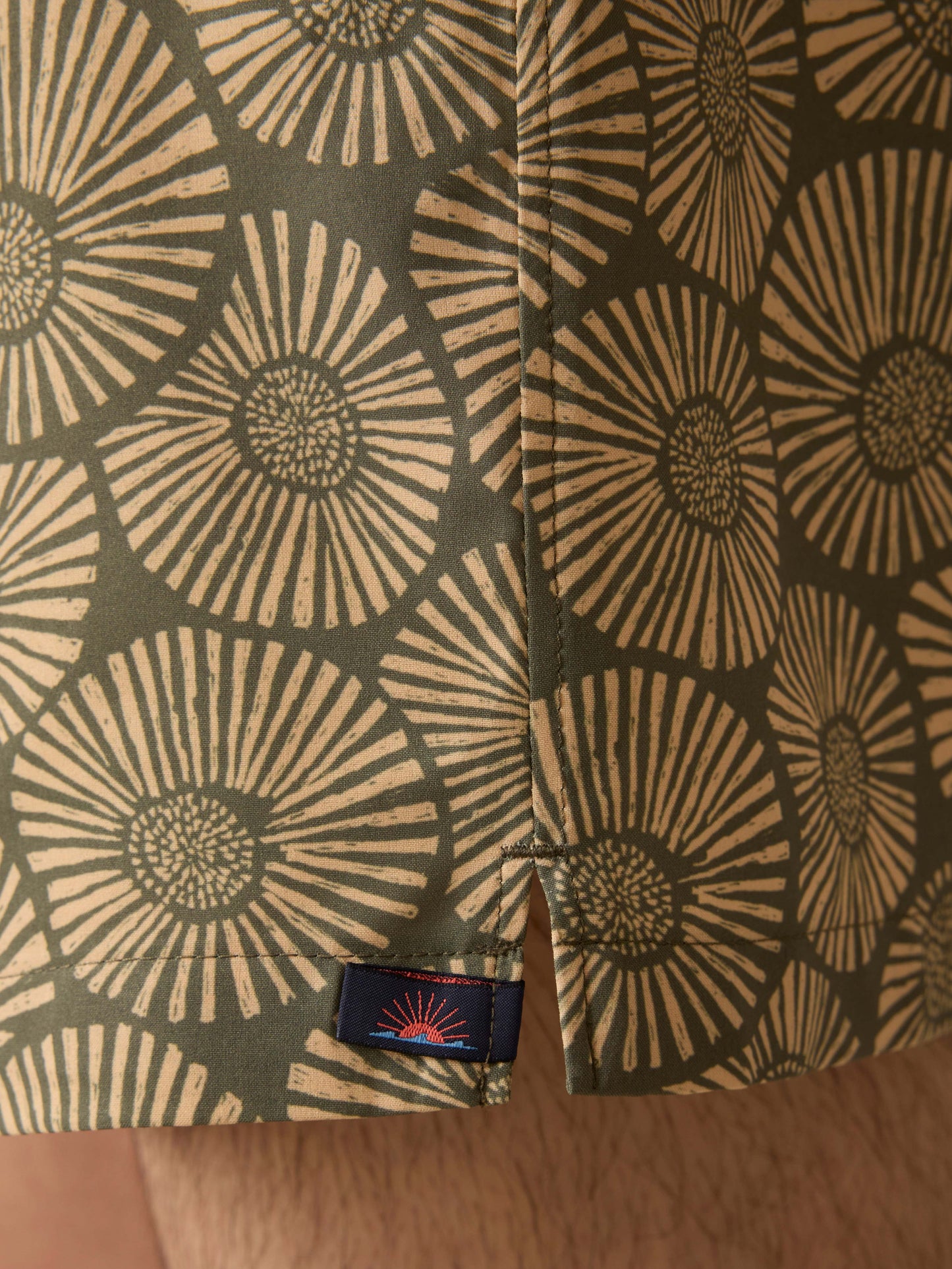 Shorelite Lined Trunk (7") - Pine Peach Dandelion