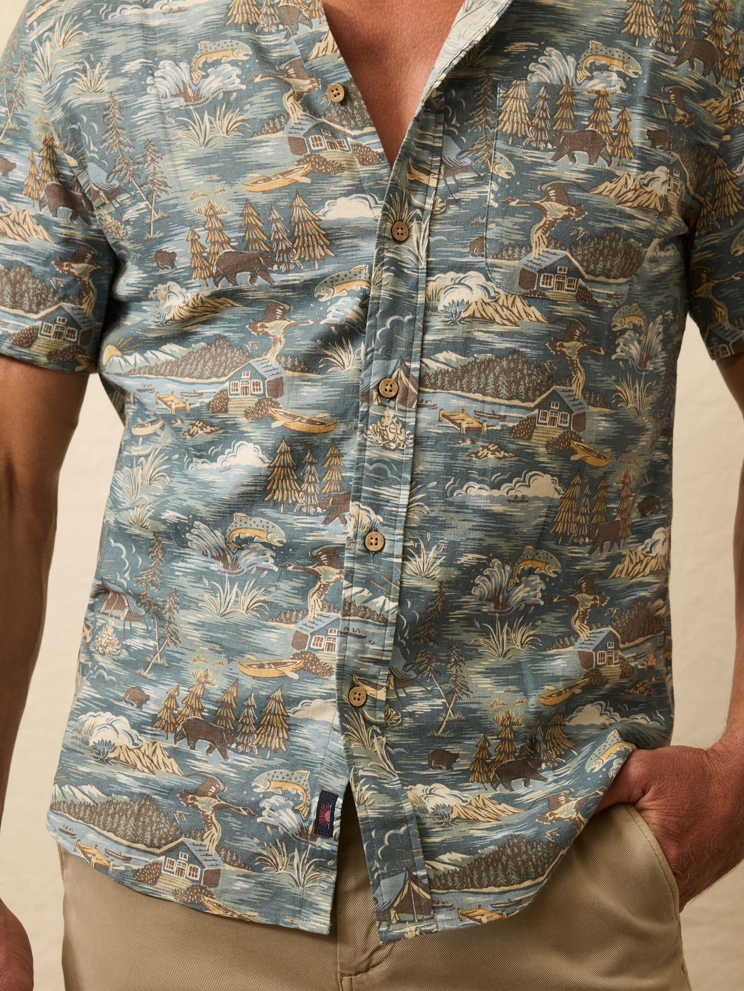 Short-Sleeve Breeze Shirt - Riverside Camp