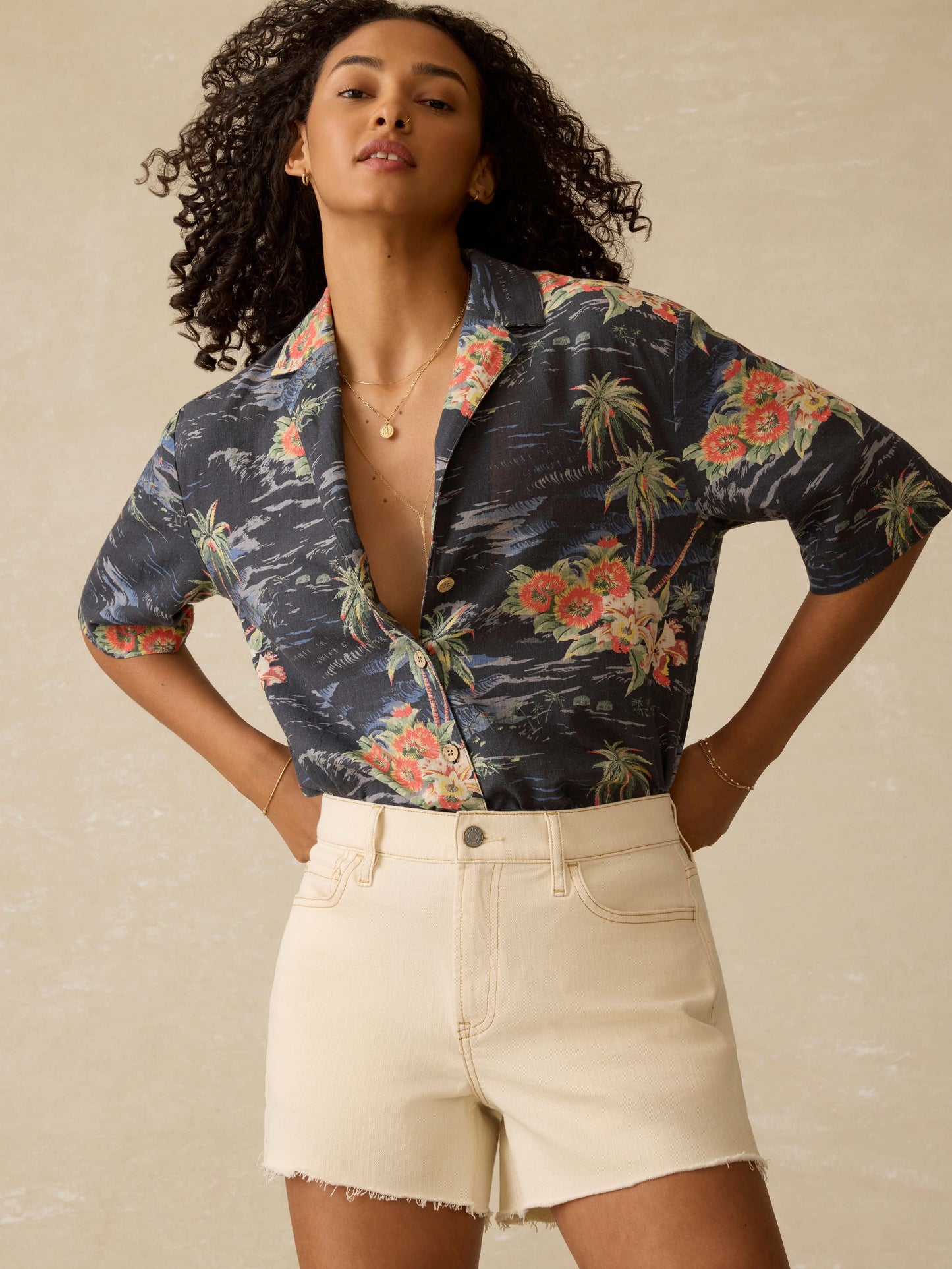 Kanoa Camp Shirt - Pearl City Tropical